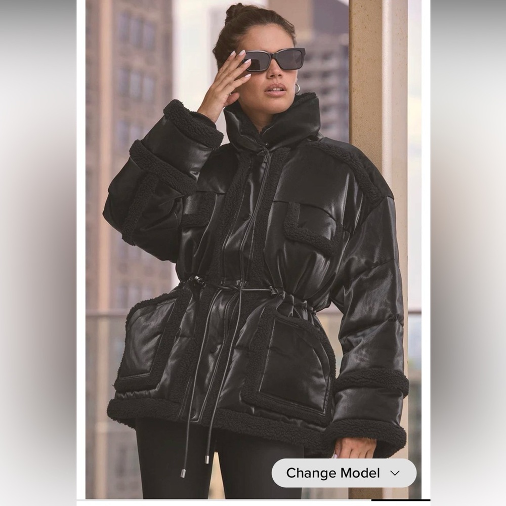 ALO Yoga Glossy Black Puffer Coat